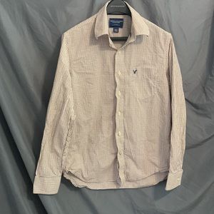 American Eagle Outfitters Men’s Vintage Fit Button Up, Brown Checked, Size M